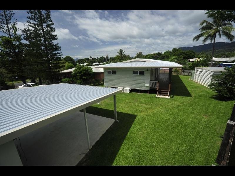 4 Diwi Diwi Street, Manoora QLD 4870