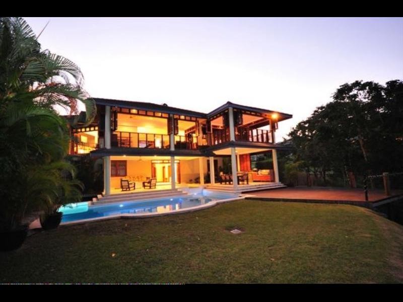 30 East Parkridge Drive, Brinsmead QLD 4870
