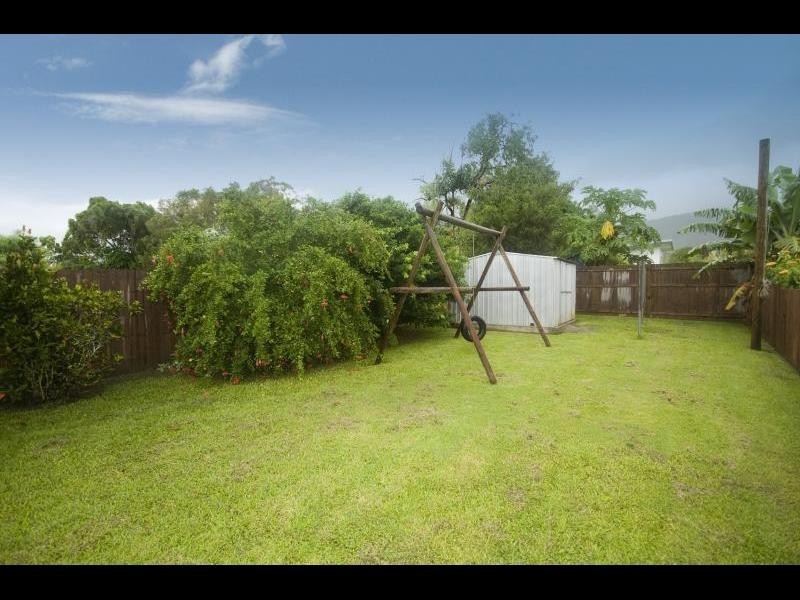 43 Alberta Drive, Woree QLD 4868