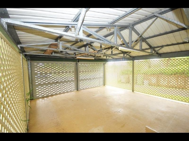 43 Alberta Drive, Woree QLD 4868