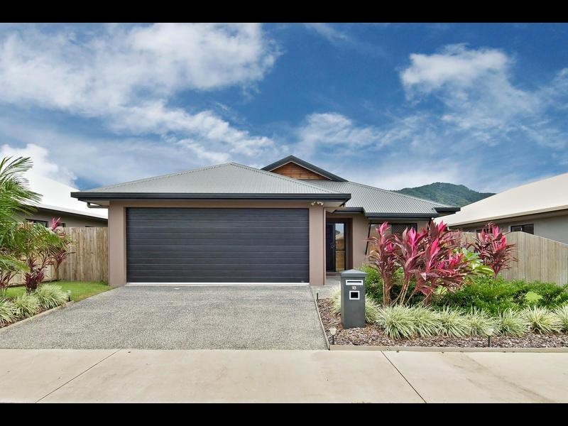 18 Fossilbrook Bend, Trinity Park QLD 4879