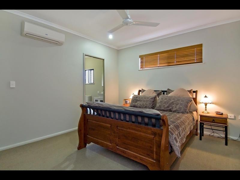 18 Fossilbrook Bend, Trinity Park QLD 4879