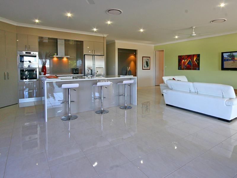 35 Catamaran Circuit, Trinity Beach QLD 4879