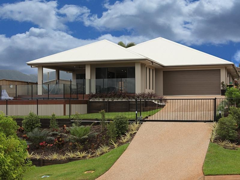 35 Catamaran Circuit, Trinity Beach QLD 4879