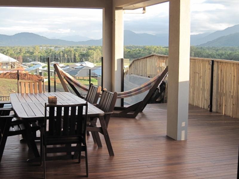 35 Catamaran Circuit, Trinity Beach QLD 4879
