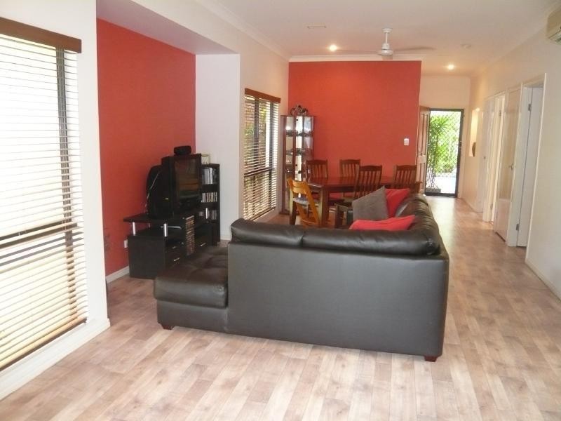14 Ellis Close, Kewarra Beach QLD 4879
