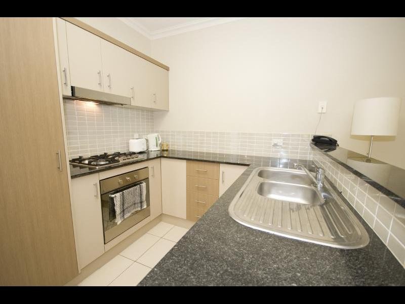 313/3 Mann Street, Westcourt QLD 4870