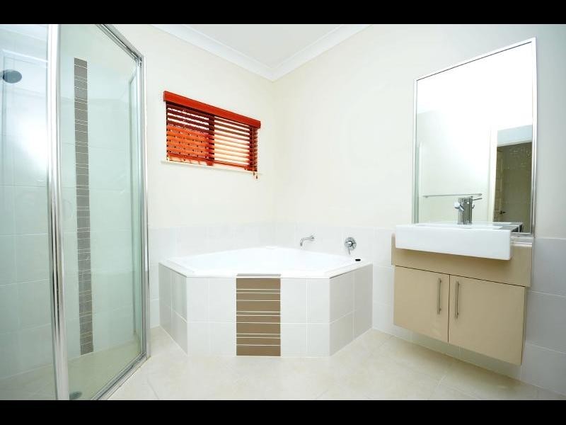 8 Barringtonia Street, Mount Sheridan QLD 4868