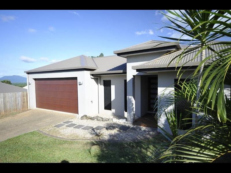 8 Barringtonia Street, Mount Sheridan QLD 4868