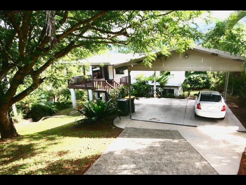 16 Andrea Close, Mooroobool QLD 4870
