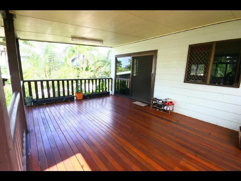 16 Andrea Close, Mooroobool QLD 4870