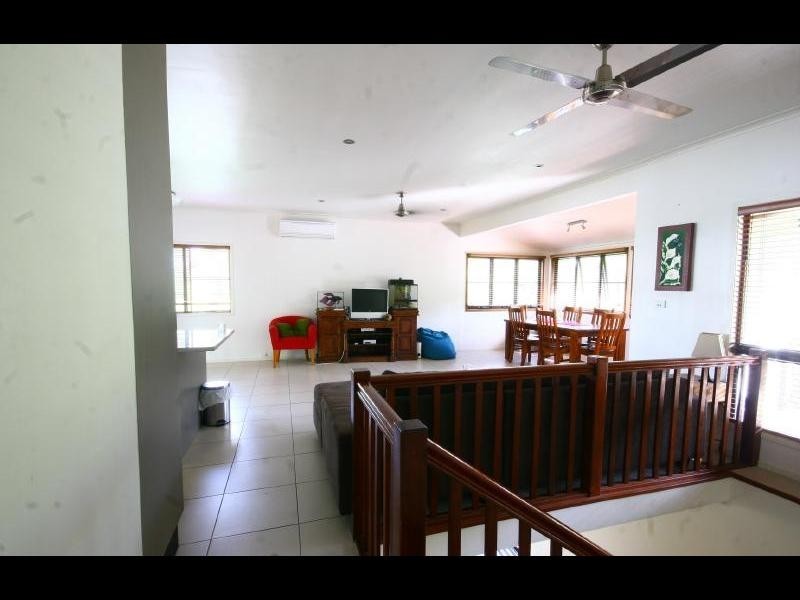 16 Andrea Close, Mooroobool QLD 4870