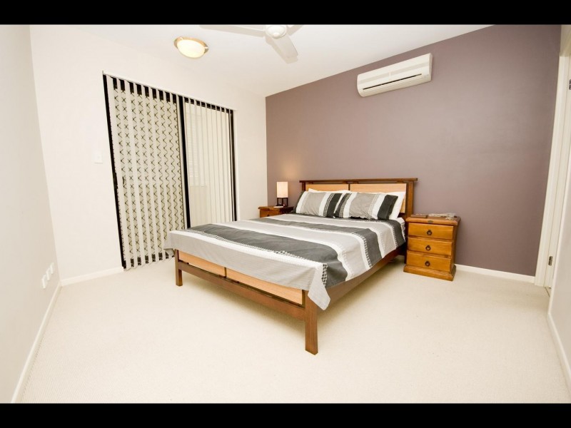 3/351 Lake Street, Cairns North QLD 4870