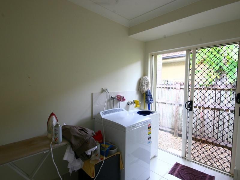 16 Everglade Rise, Brinsmead QLD 4870