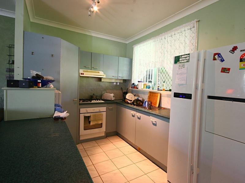 35 Cyperus Drive, Redlynch QLD 4870