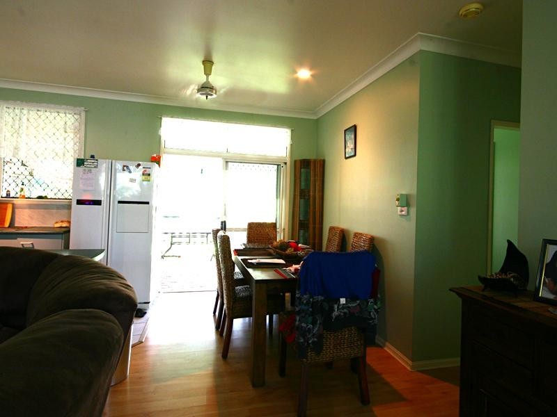 35 Cyperus Drive, Redlynch QLD 4870