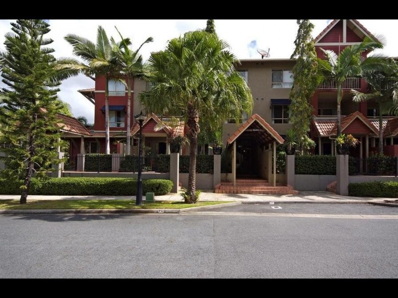 1112/2 Greenslopes Street, Cairns North QLD 4870