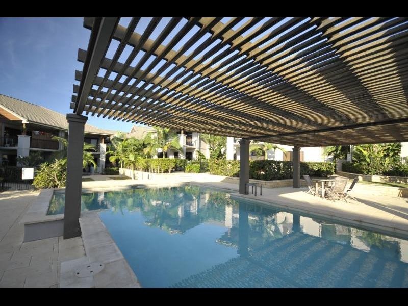28/1 Robson Street, Mooroobool QLD 4870
