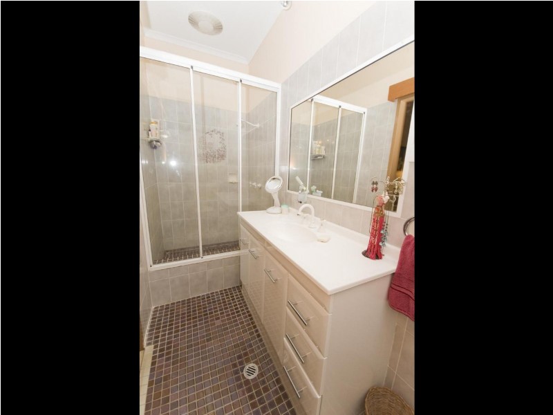 235 Toogood Road, Bayview Heights QLD 4868