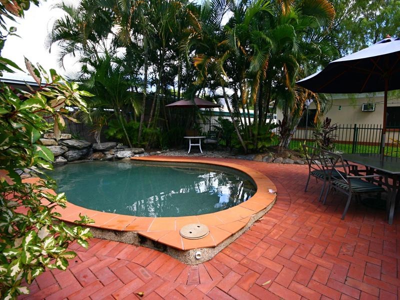 66 McCormack Street, Manunda QLD 4870