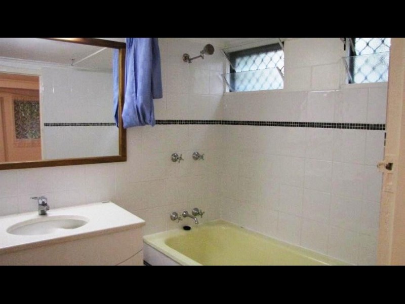 22 Cairns Street, Cairns North QLD 4870