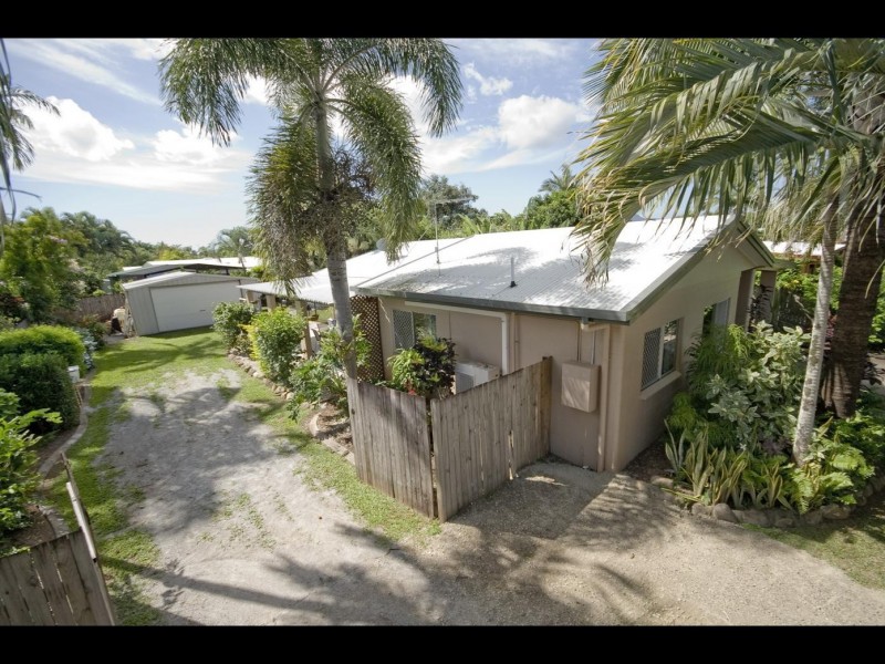 20 Bounty Close, Bentley Park QLD 4869