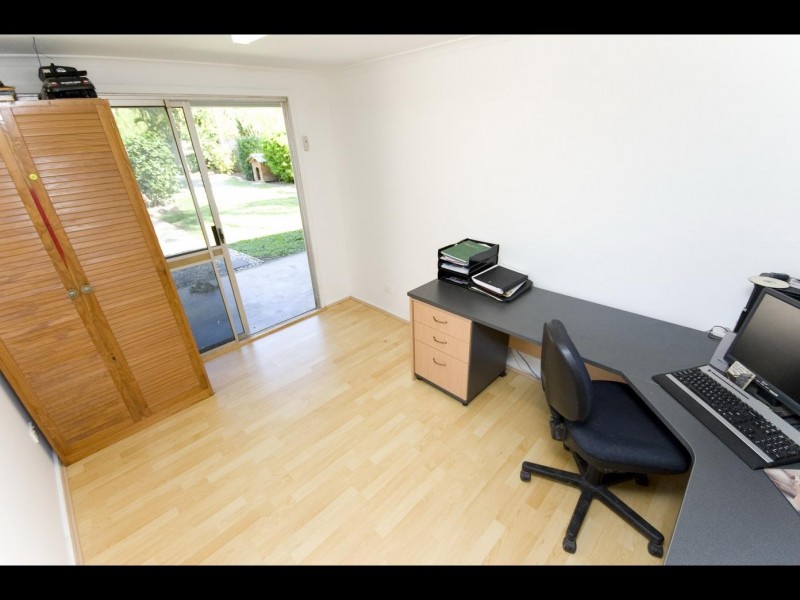 20 Bounty Close, Bentley Park QLD 4869