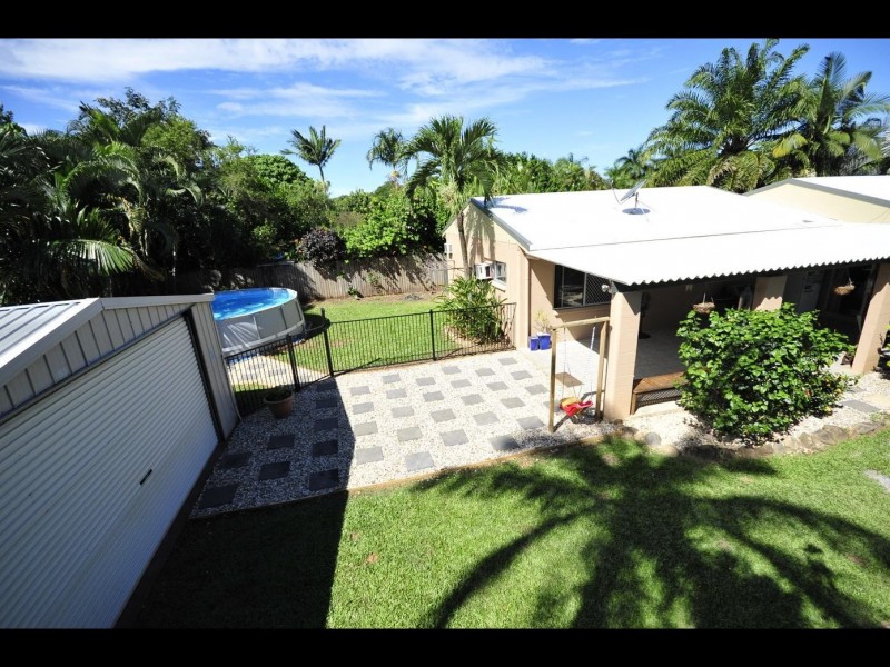 20 Bounty Close, Bentley Park QLD 4869