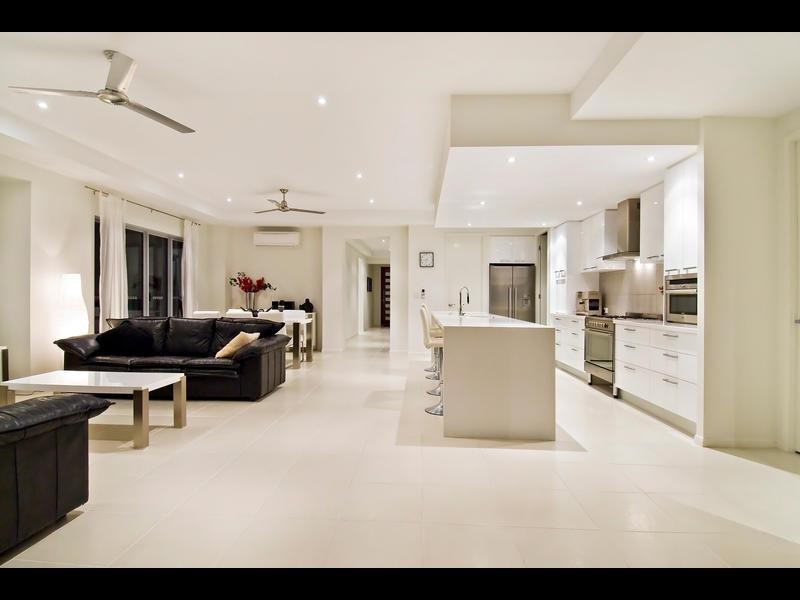 61 Harbour Drive, Trinity Park QLD 4879