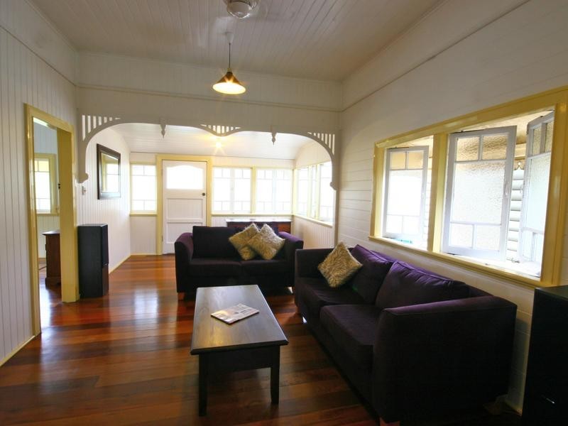 92 Woodward Street, Edge Hill QLD 4870