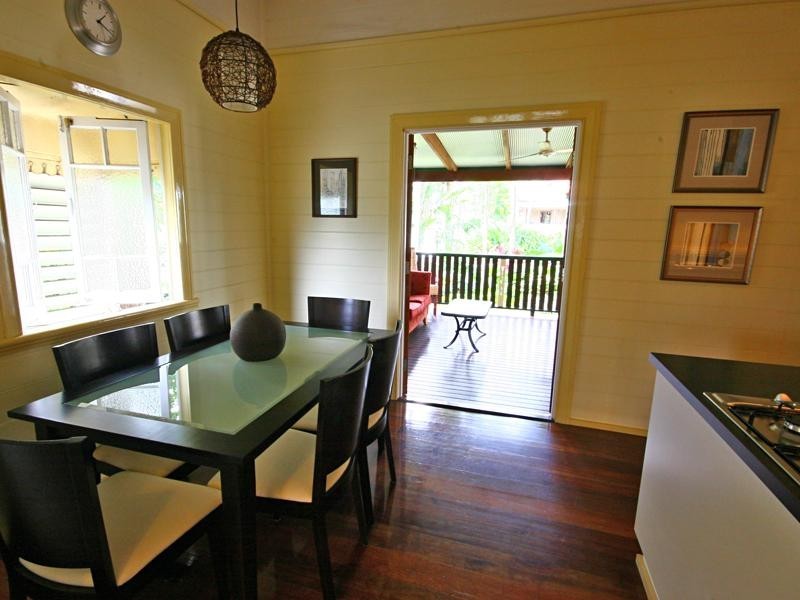 92 Woodward Street, Edge Hill QLD 4870