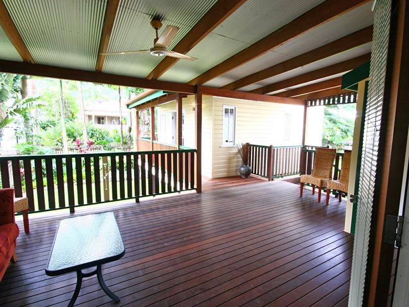 92 Woodward Street, Edge Hill QLD 4870