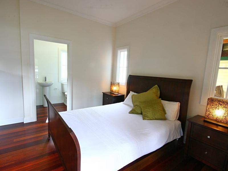 92 Woodward Street, Edge Hill QLD 4870