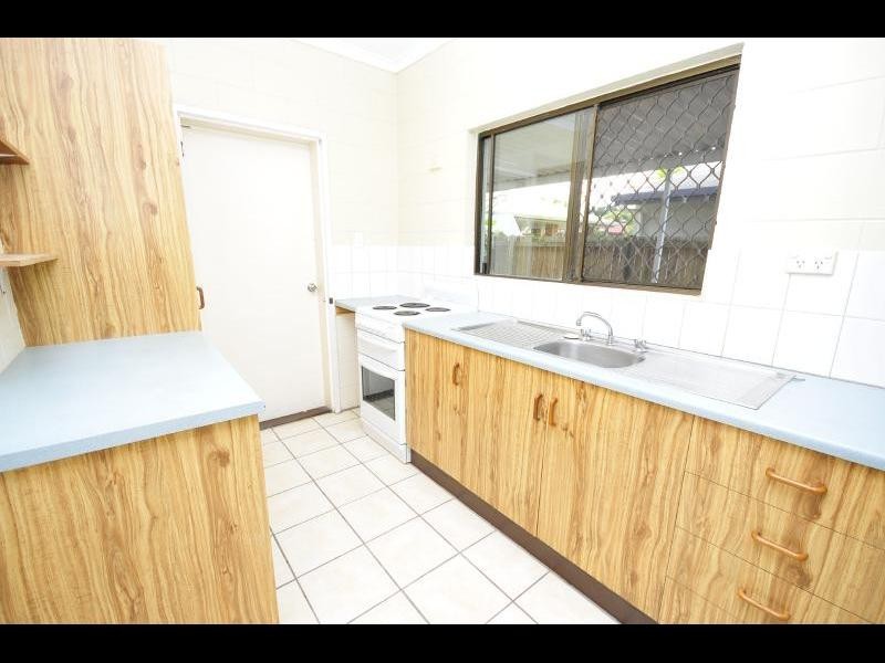 6 Atlantic Close, White Rock QLD 4868