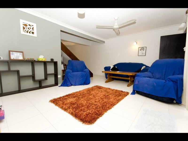 6/20 Corkill Street, Freshwater QLD 4870