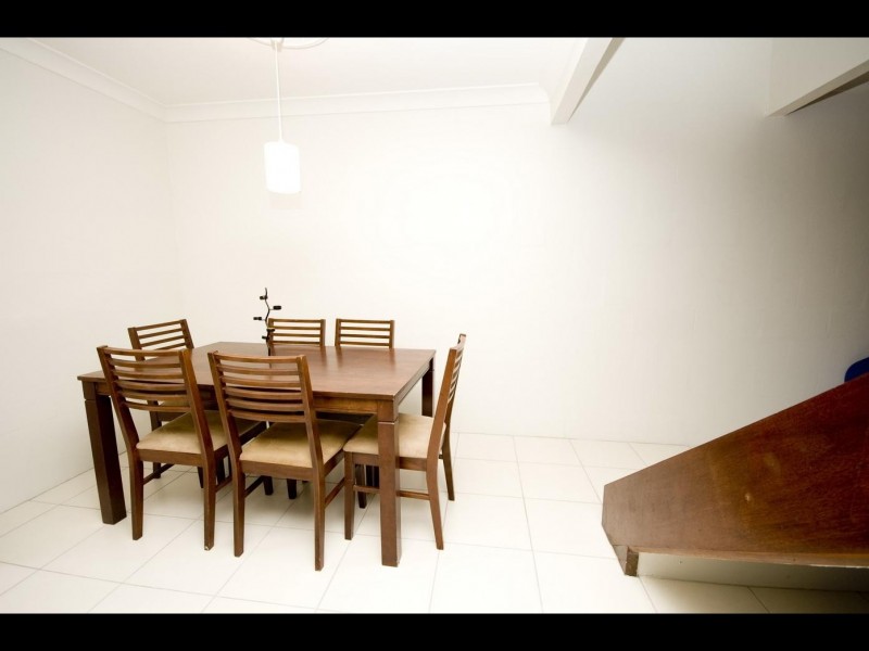 6/20 Corkill Street, Freshwater QLD 4870