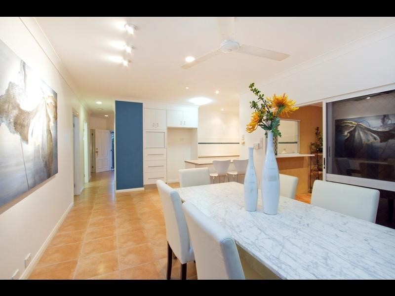 23 Magnolia Street, Holloways Beach QLD 4878