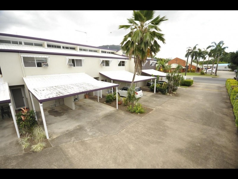 3/13 Balaclava Road, Earlville QLD 4870