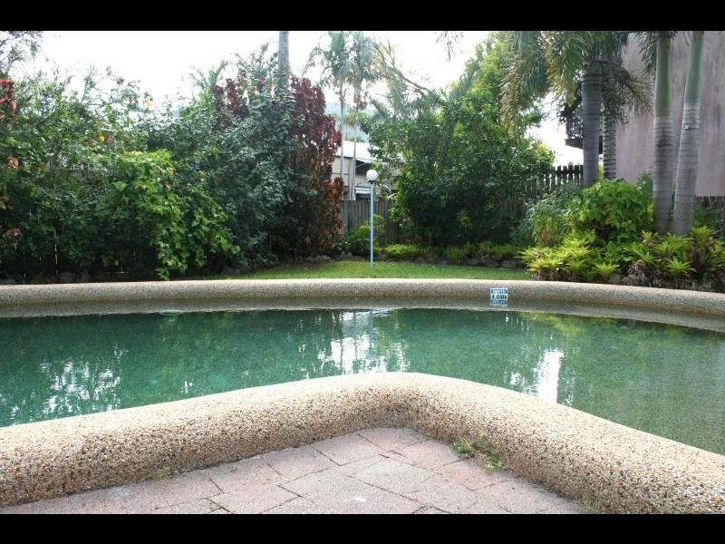 3/13 Balaclava Road, Earlville QLD 4870