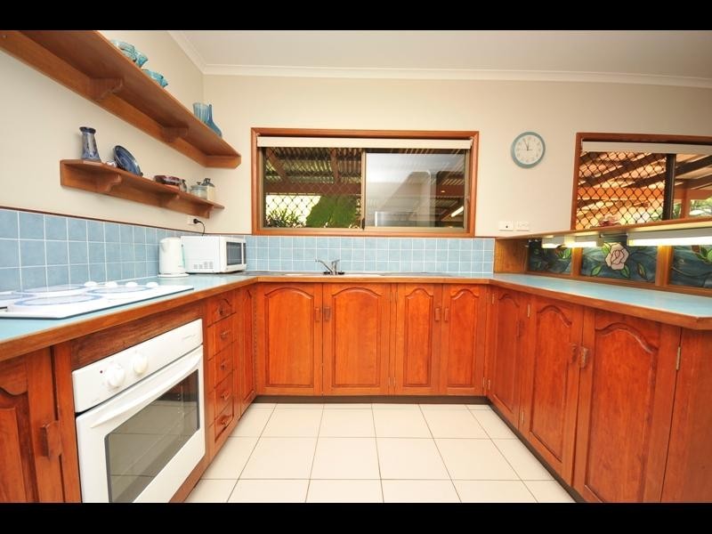 29 Cicero Close, Mooroobool QLD 4870