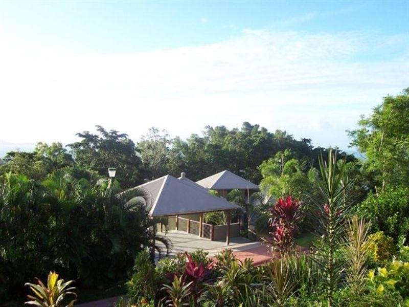 27/7 Tari Place, Trinity Beach QLD 4879