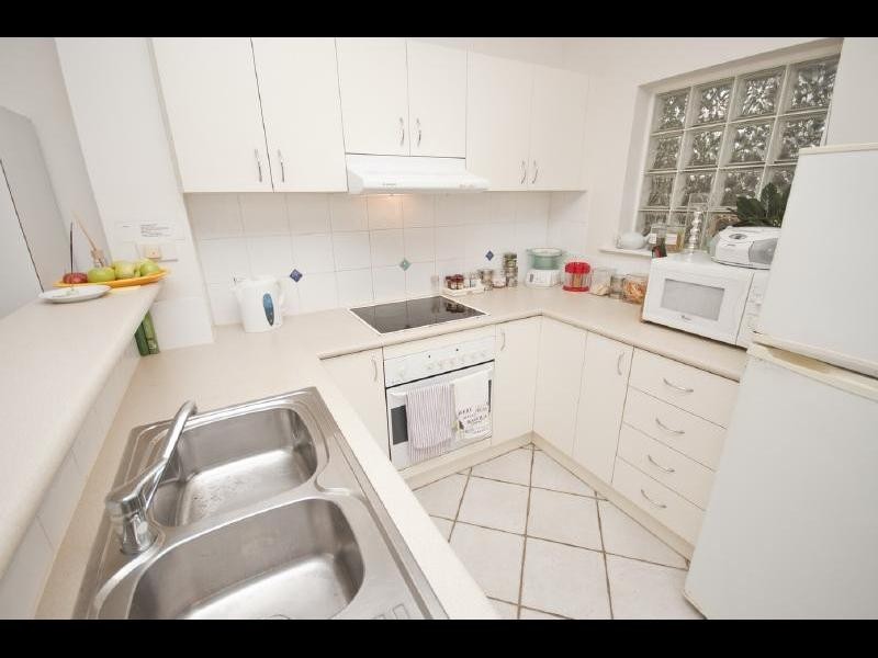 21/63 McLeod Street, Cairns City QLD 4870