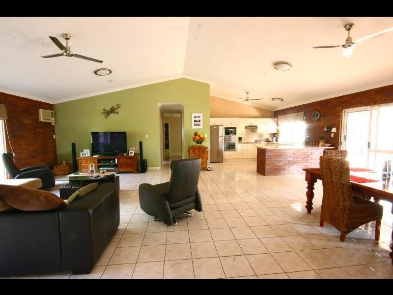 41 Dungarvan Drive, Brinsmead QLD 4870