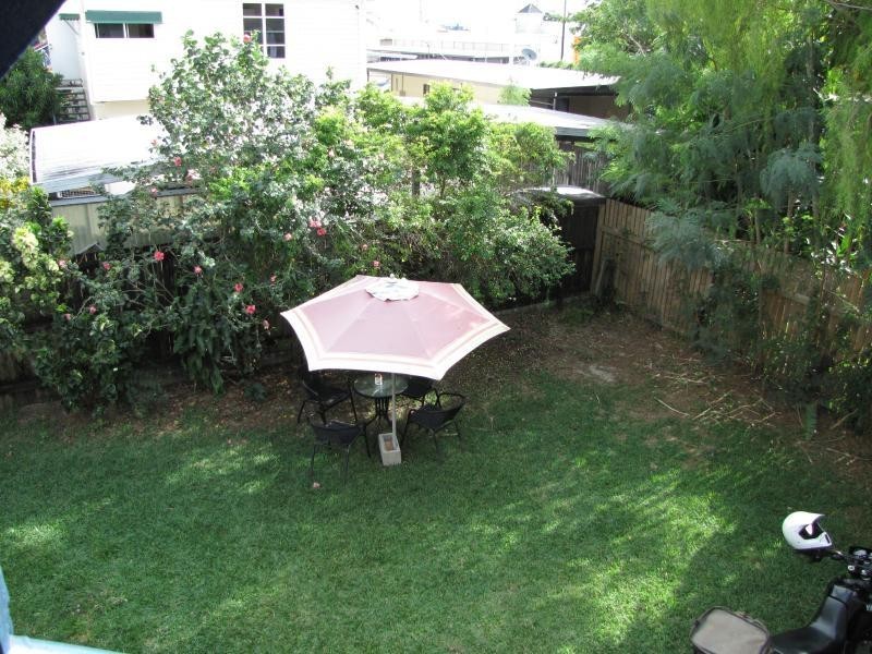 8 Terminus Street, Parramatta Park QLD 4870