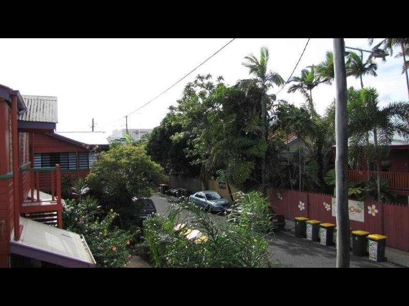 8 Terminus Street, Parramatta Park QLD 4870