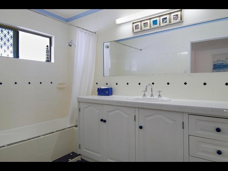 6 Atlas Close, Smithfield QLD 4878