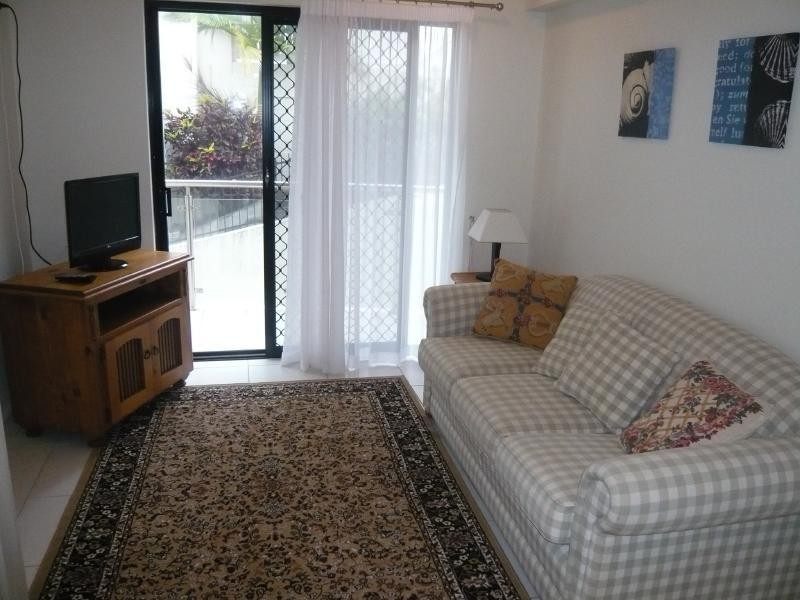 9/37 Vasey Esplanade, Trinity Beach QLD 4879