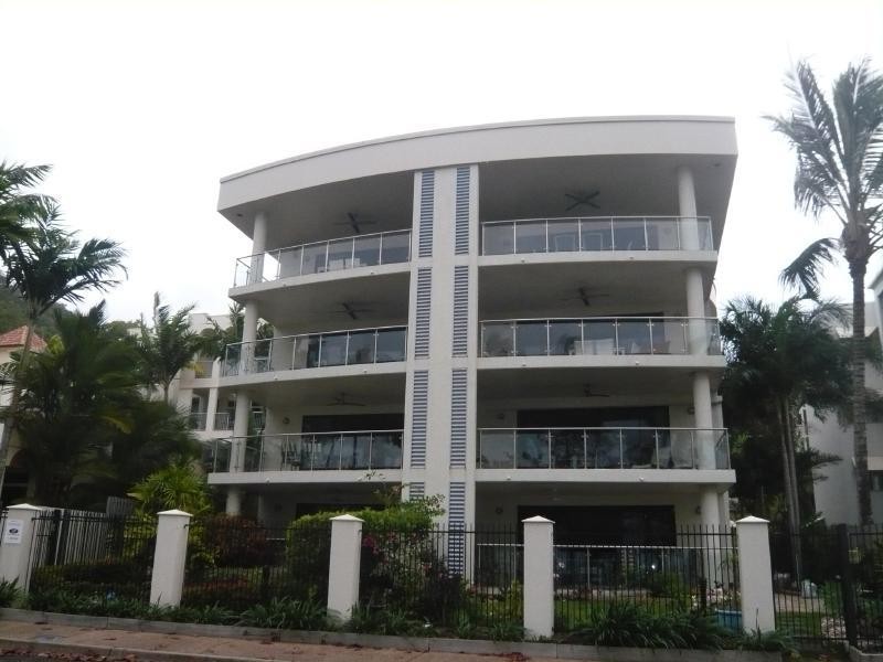 9/37 Vasey Esplanade, Trinity Beach QLD 4879