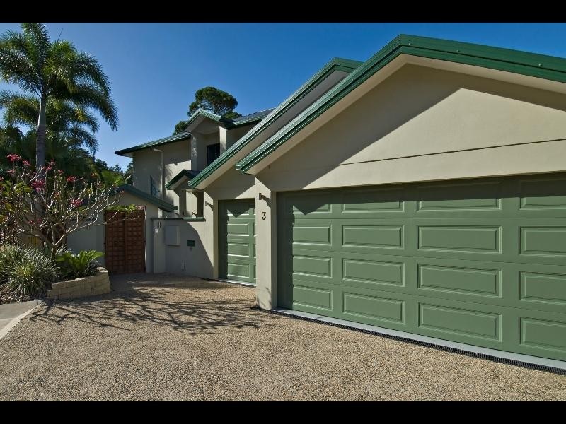 3 Richmond Court, Mooroobool QLD 4870