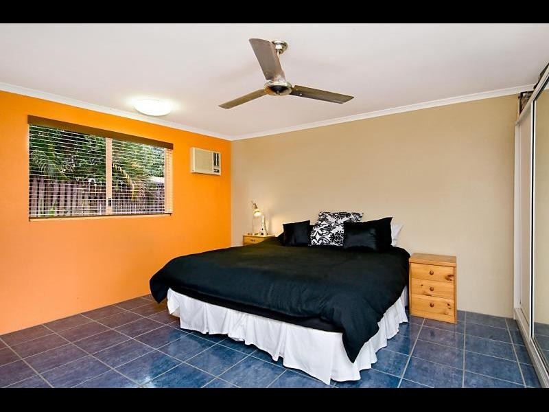 14 Leanne Close, Woree QLD 4868